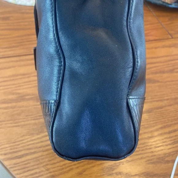 Etienne Aigner Black Leather Satchel - Picture 5 of 14